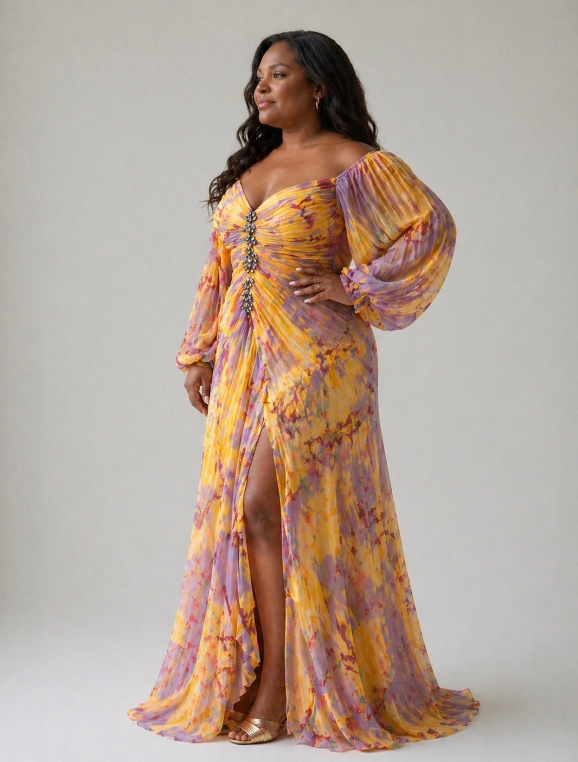 Bo | Elegant Dress with V-Neck