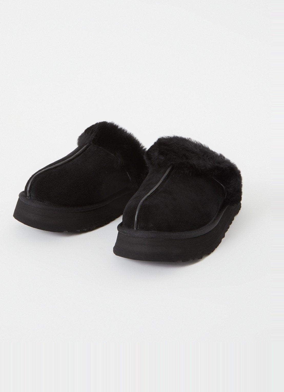 CLOUD LOAFERS