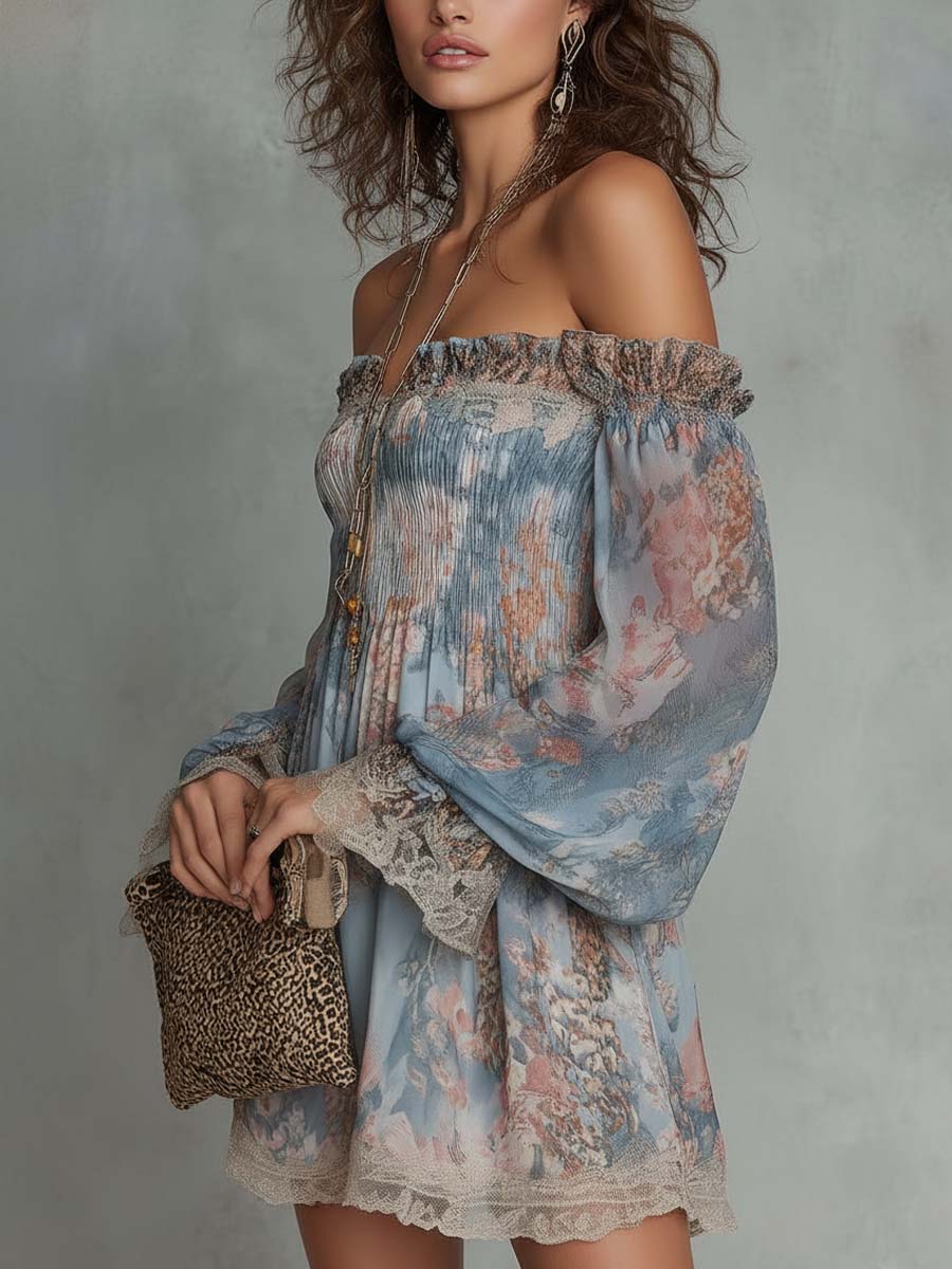 Romane | Robe courte en mousseline froncée à épaules dénudées et fleurs romantiques