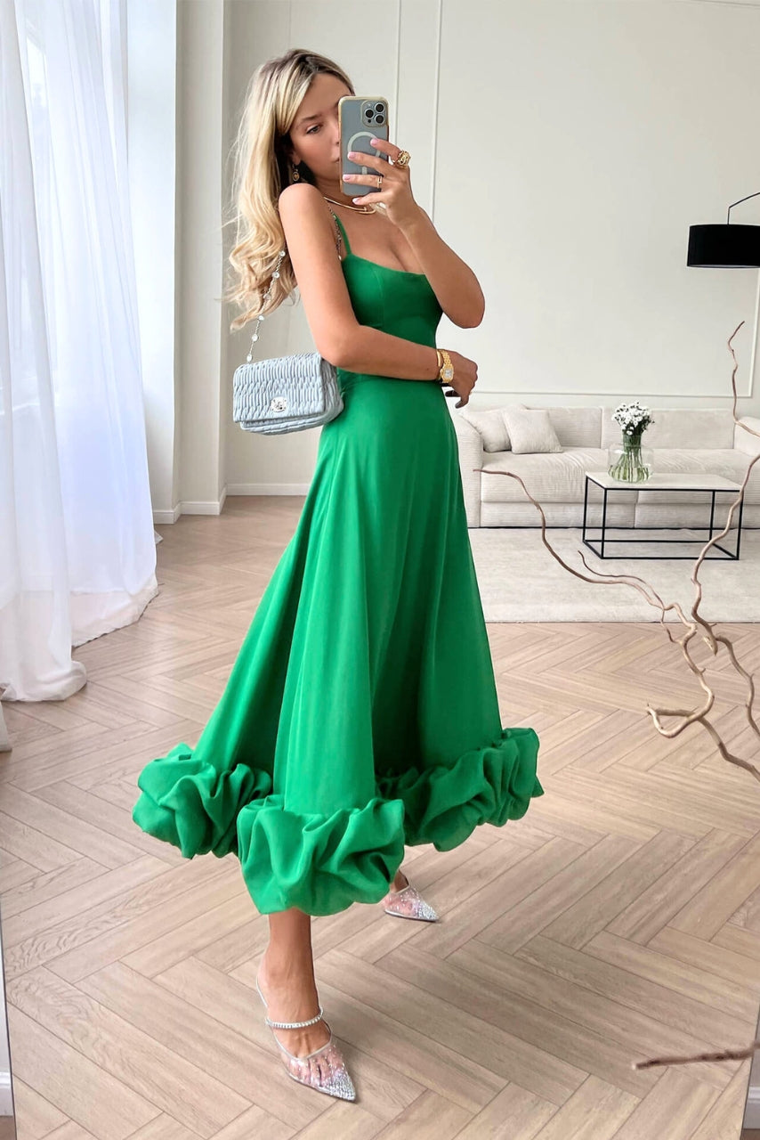 Juul | Elegant Flowing Dress