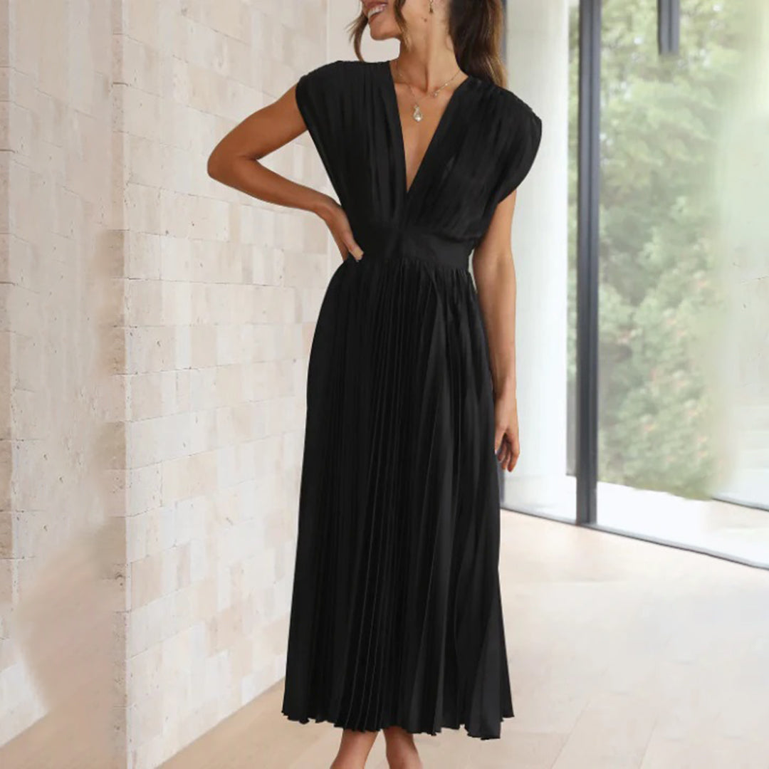 Harmana | Timeless Pleated Midi Dress