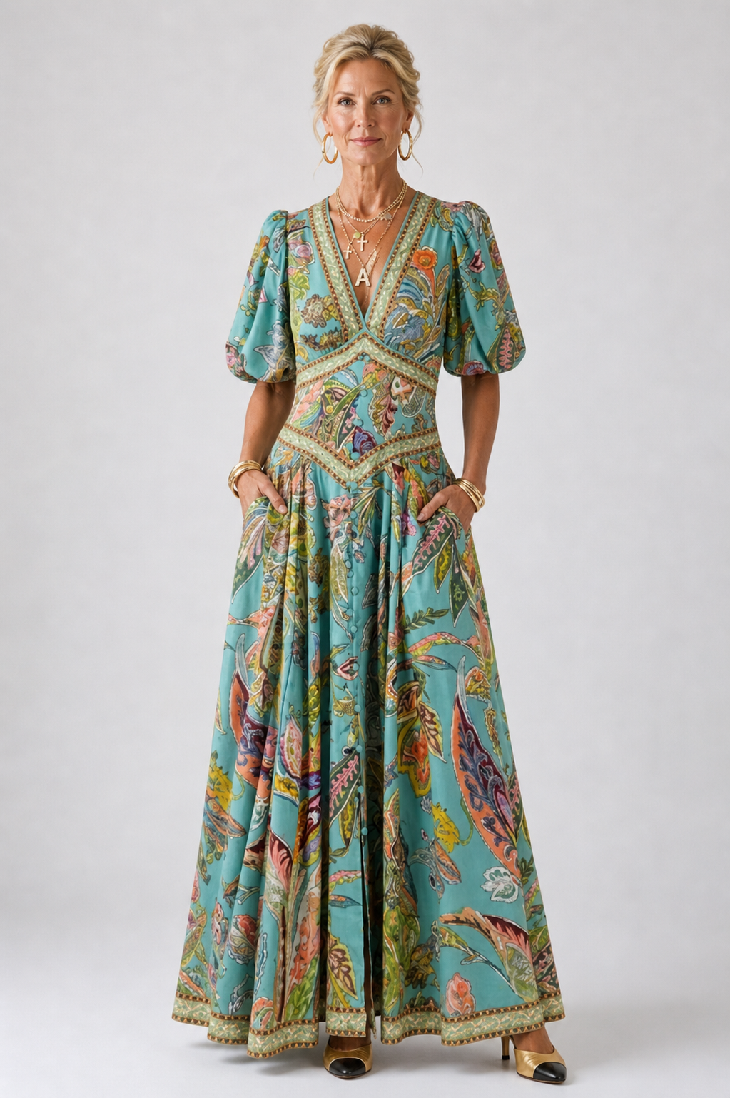 Suzen | Airy maxi dress with puff sleeves and V-neck