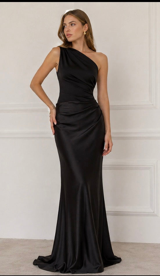 Christina | Maxi Dress with a Guilt in Satin