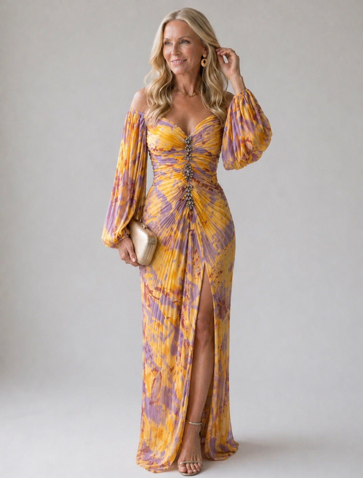 Bo | Elegant Dress with V-Neck