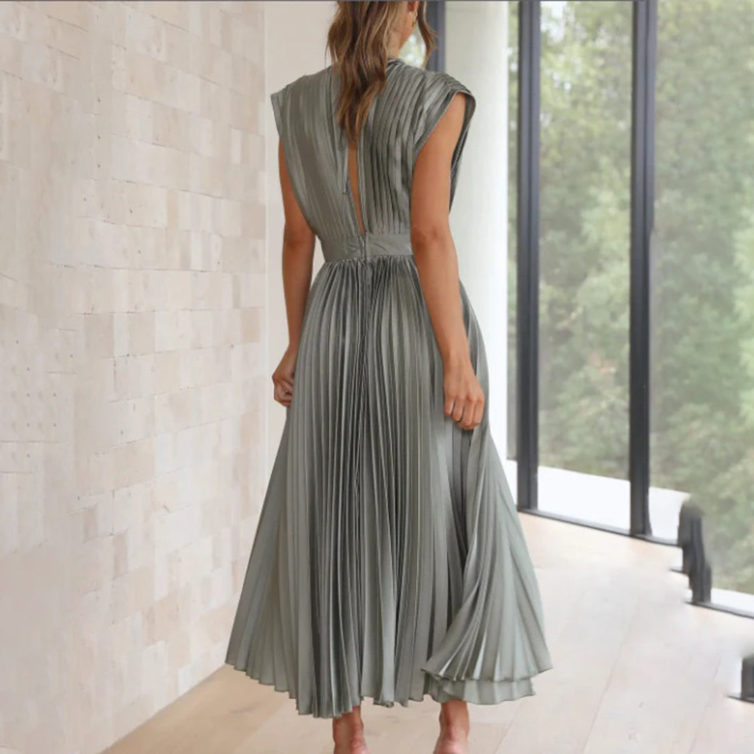Harmana | Timeless Pleated Midi Dress