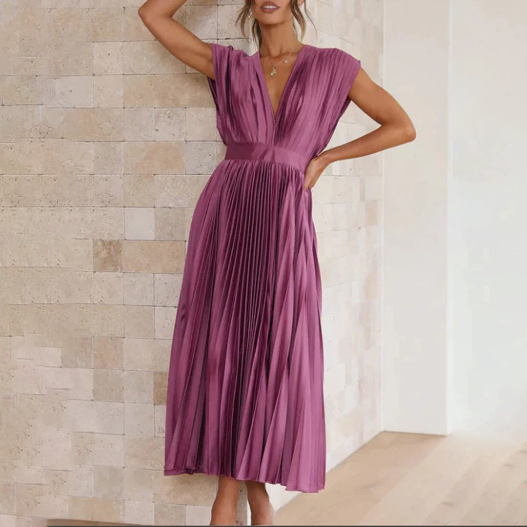 Harmana | Timeless Pleated Midi Dress