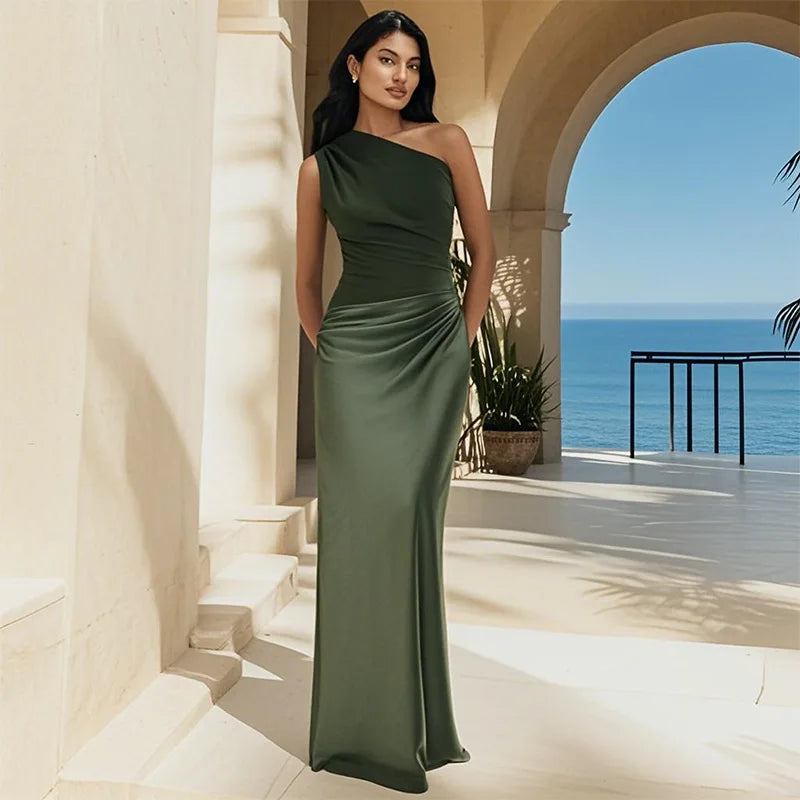 Christina | Maxi Dress with a Guilt in Satin