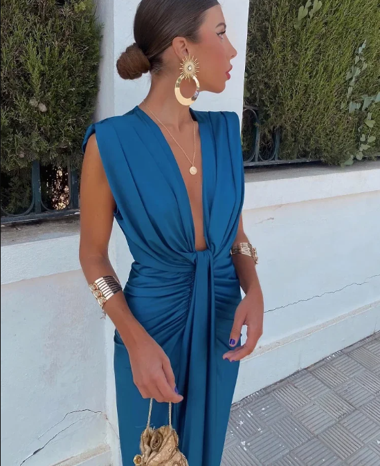 Neva | Elegant Pleated Dress