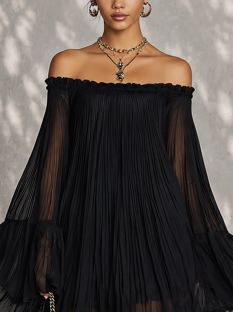 Océane | Robe courte noire à manches cloche et épaules dénudées froncées